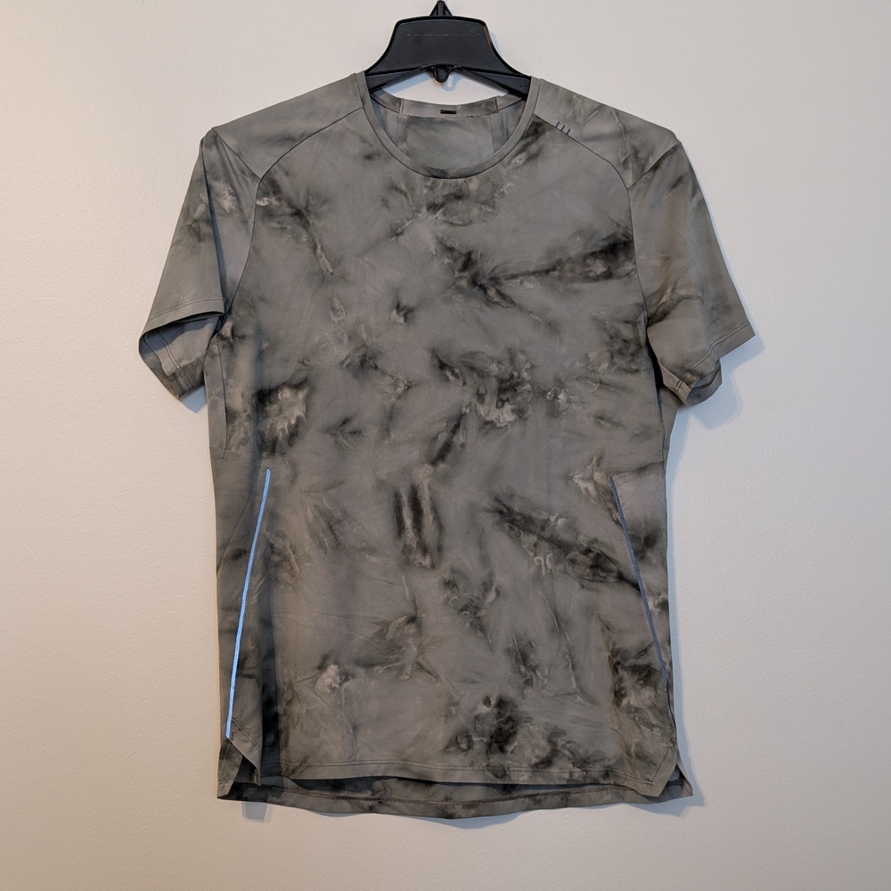 lululemon athletica Green Tie-Dye Men's Shirt